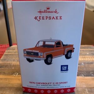 Hallmark keepsake ornament